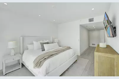 410 Hendricks Isle #203, Fort Lauderdale, FL 33301 - Photo 17