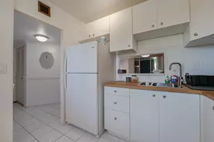 4851 NW 26th Ct, Lauderdale Lakes, FL 33313 - Photo 5