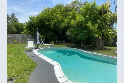 1320 NW 19th Street, Fort Lauderdale, FL 33311 - Photo 29