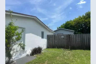 1320 NW 19th Street, Fort Lauderdale, FL 33311 - Photo 5