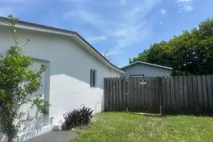1320 NW 19th St, Fort Lauderdale, FL 33311 - Photo 5
