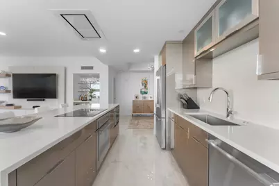 5280 N Ocean Drive #16E, Singer Island, FL 33404 - Photo 15