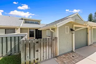 1431 SE Berwick Ct, Port Saint Lucie, FL 34952 - Photo 25