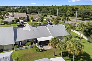 1431 SE Berwick Ct, Port Saint Lucie, FL 34952 - Photo 31