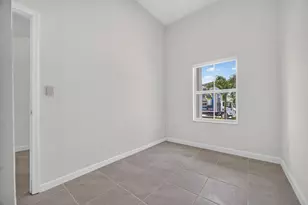 2444 SE 29th Dr, Homestead, FL 33035 - Photo 5