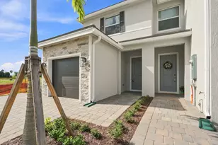 147 Lakeside Lndg Ct, Royal Palm Beach, FL 33411 - Photo 3