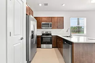 147 Lakeside Lndg Ct, Royal Palm Beach, FL 33411 - Photo 11