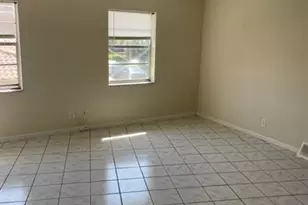 8502 NW 35th St, Coral Springs, FL 33065 - Photo 5
