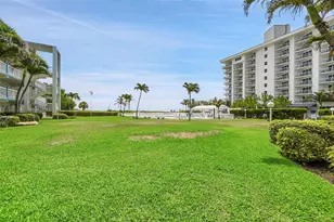 1300 N Ocean Blvd, Pompano Beach, FL 33062 - Photo 15