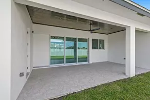 121 SW Sea Lion Rd, Port Saint Lucie, FL 34953 - Photo 31