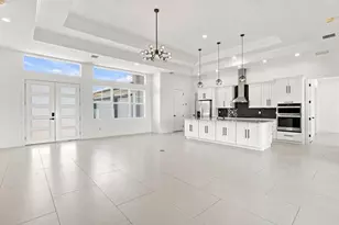 121 SW Sea Lion Rd, Port Saint Lucie, FL 34953 - Photo 5