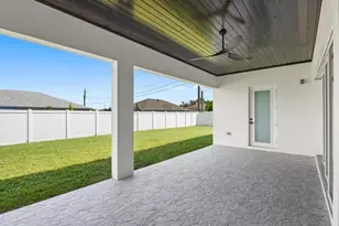 121 SW Sea Lion Rd, Port Saint Lucie, FL 34953 - Photo 29