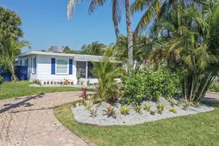 307 Granada St, Fort Pierce, FL 34949 - Photo 1