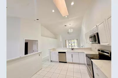 18409 Via Di Sorrento, Boca Raton, FL 33496 - Photo 11