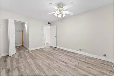 233 Monaco Boulevard E, Delray Beach, FL 33446 - Photo 9