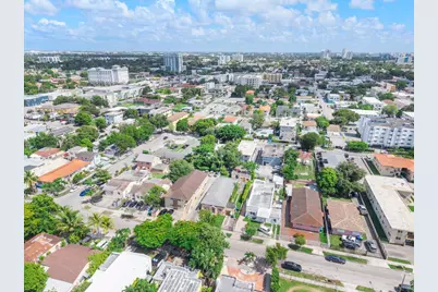 2033 SW 5th Street, Miami, FL 33135 - Photo 7