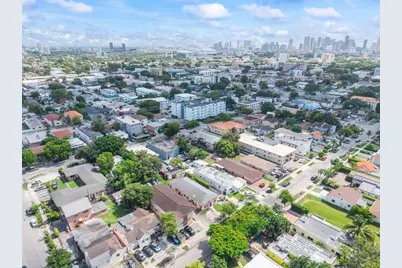 2033 SW 5th Street, Miami, FL 33135 - Photo 9