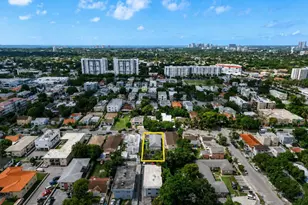 2033 SW 5th St, Miami, FL 33135 - Photo 13