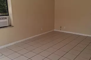 2901 Ave D, Fort Pierce, FL 34947 - Photo 3