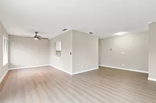 1180 Carlton Ct, Fort Pierce, FL 34949 - Photo 5