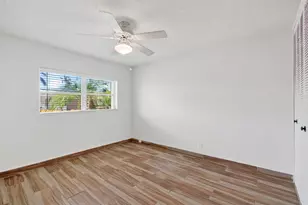 2522 Emory Dr Dr E, West Palm Beach, FL 33415 - Photo 9