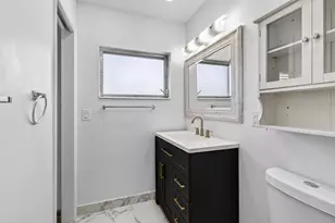 2522 Emory Dr Dr E, West Palm Beach, FL 33415 - Photo 11