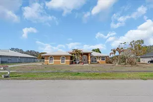 1023 Caribbean Ave, Clewiston, FL 33440 - Photo 7