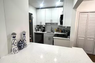 2261 NE 67th St, Fort Lauderdale, FL 33308 - Photo 5