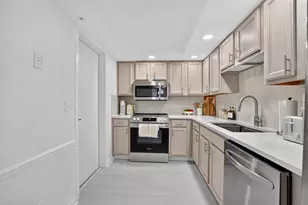 7835 Lakeside Blvd, Boca Raton, FL 33434 - Photo 13