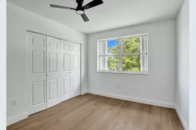 9740 SW 14th Street, Pembroke Pines, FL 33025 - Photo 17