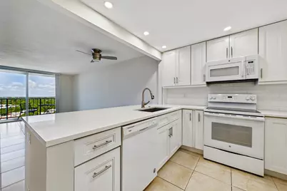1800 N Andrews Avenue N #12G, Fort Lauderdale, FL 33311 - Photo 3