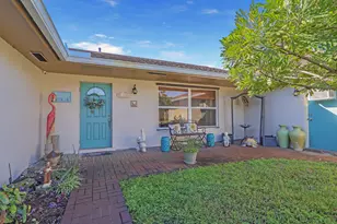 5140 Laird Ln, Jupiter, FL 33458 - Photo 5