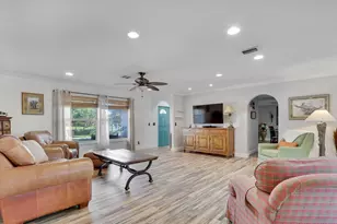 5140 Laird Ln, Jupiter, FL 33458 - Photo 9