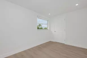 546 NW 5th Ave, Homestead, FL 33030 - Photo 17