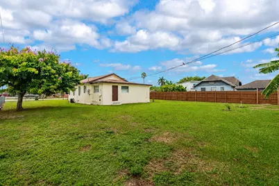 546 NW 5th Avenue, Homestead, FL 33030 - Photo 3