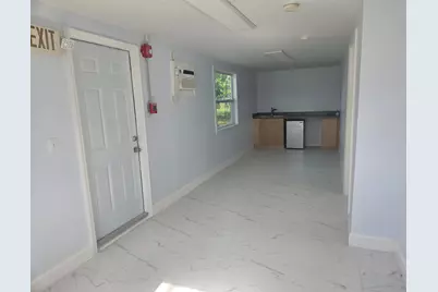 1100 NE 23rd Drive, Wilton Manors, FL  - Photo 7