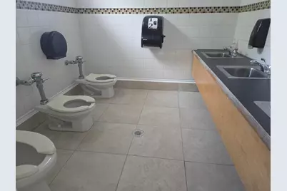 1100 NE 23rd Drive, Wilton Manors, FL  - Photo 23