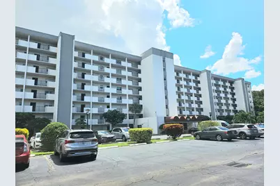 5860 NW 44th Street #412, Lauderhill, FL 33319 - Photo 1