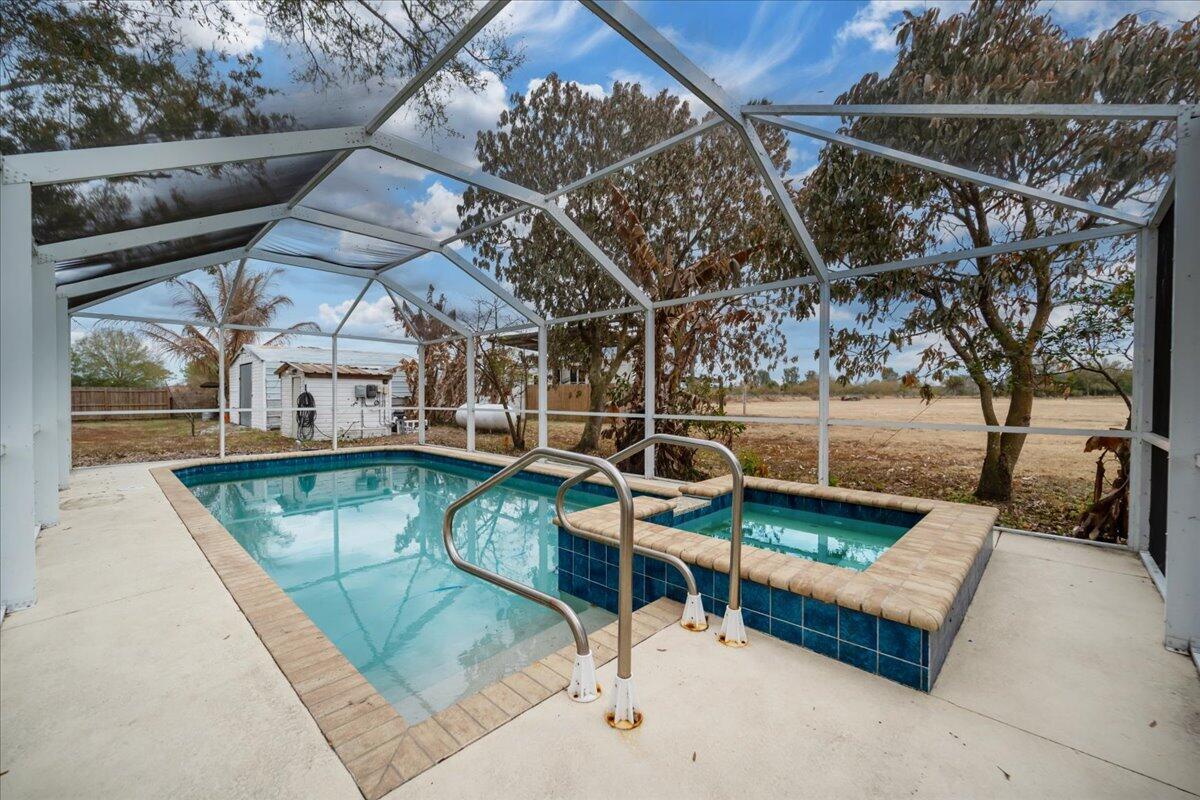 1205 Coffey Rd - 1205 Coffey Rd, Moore Haven, FL 33471 Luxury Property | Jose Angel Pina