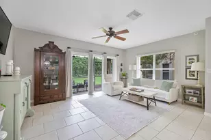 13804 Creston Pl, Wellington, FL 33414 - Photo 9