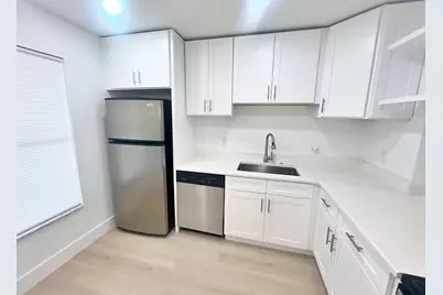 6000 NW 64th Avenue #303, Tamarac, FL 33319 - Photo 3