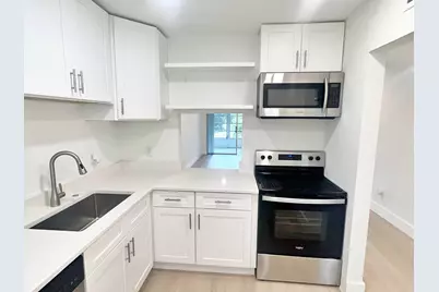 6000 NW 64th Avenue #303, Tamarac, FL 33319 - Photo 3