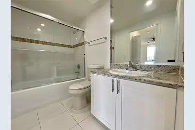 16900 N Bay Road #2-605, Sunny Isles Beach, FL 33160 - Photo 3