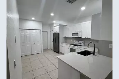 4150 Forest Drive, Weston, FL 33332 - Photo 5