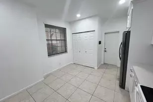4150 Forest Dr, Weston, FL 33332 - Photo 9