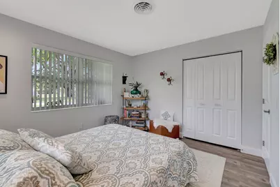 302 Venice Drive, Boynton Beach, FL 33426 - Photo 13