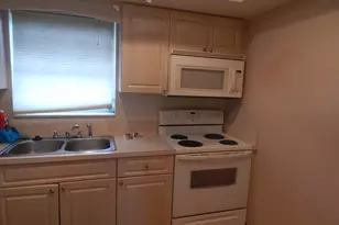 2971 Ashley Dr W, West Palm Beach, FL 33415 - Photo 3