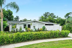 120 Banyan Dr, Port Saint Lucie, FL 34952 - Photo 3