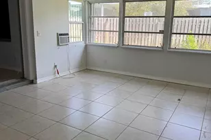 120 Banyan Dr, Port Saint Lucie, FL 34952 - Photo 11
