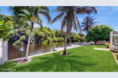 200 SW 6th Avenue, Boca Raton, FL 33486 - Photo 37
